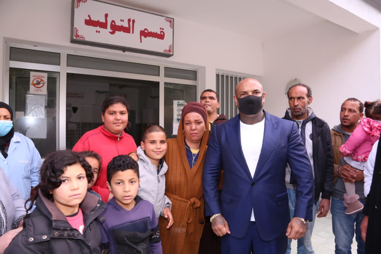 Professionnels de santé soutenant les communautés